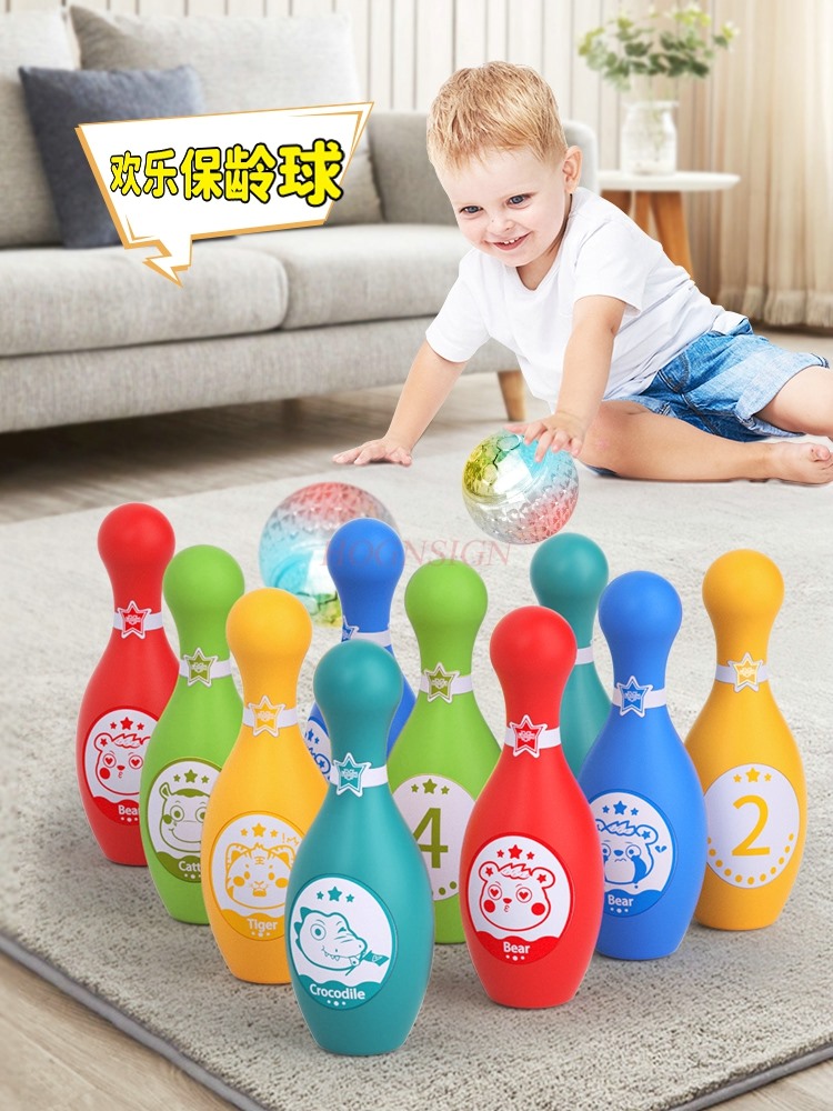 Indoor Sport And Outdoor Sports - Mainan Bowling untuk Anak, Interaksi Orang